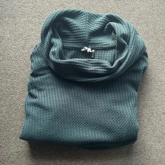 Anthropologie Akemi + Kin Cowl Neck Long Sleeve Sweater Small - Picture 3 of 9